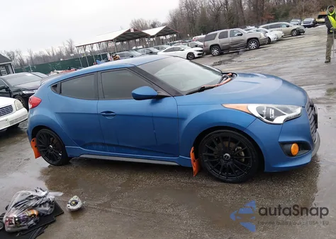2016 Hyundai Veloster Turbo Rally Edition z USA, uszkodzony, nr VIN KMHTC6AE2GU251165